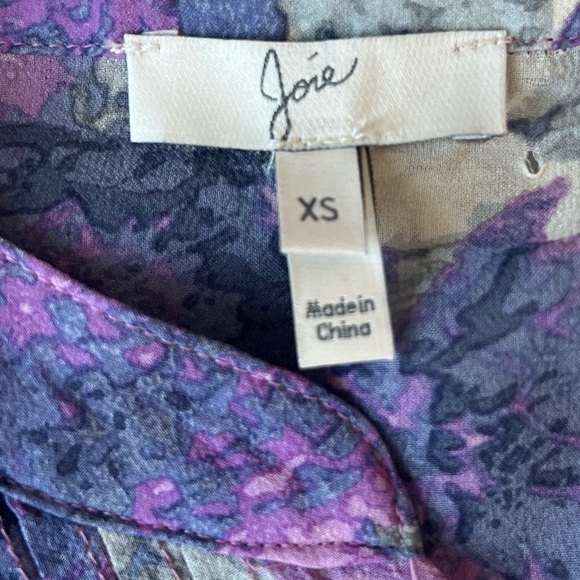 Joie purple floral 100% silk 3/4 sleeve button front top blouse size XS - Picture 9 of 13